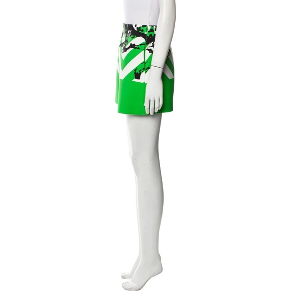RUNWAY $3.8K NWT. Christian Dior Printed Mini Shorts Size FR 36 / US 4 green - Picture 13 of 16